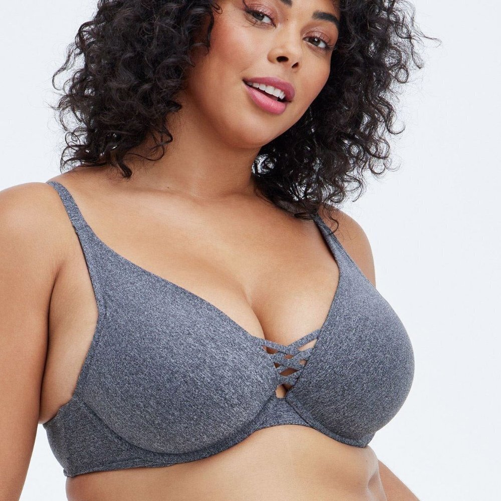 Torrid Curve Plunge 360° Back Smoothing Bra